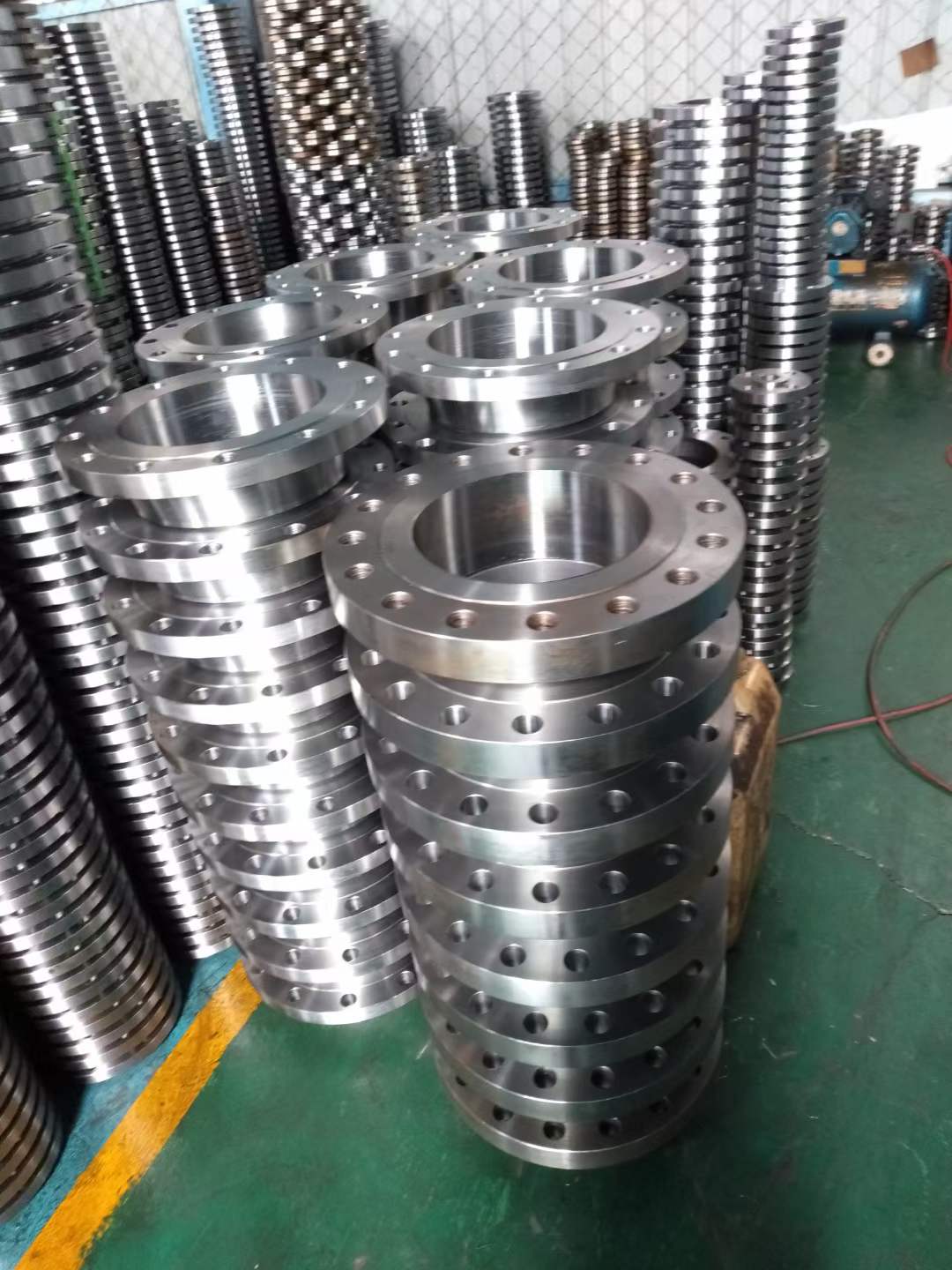 鹰潭市防腐钢管法兰 - 厂家